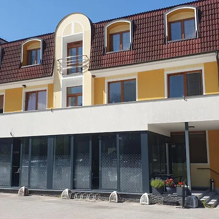 Maxim Apartament *